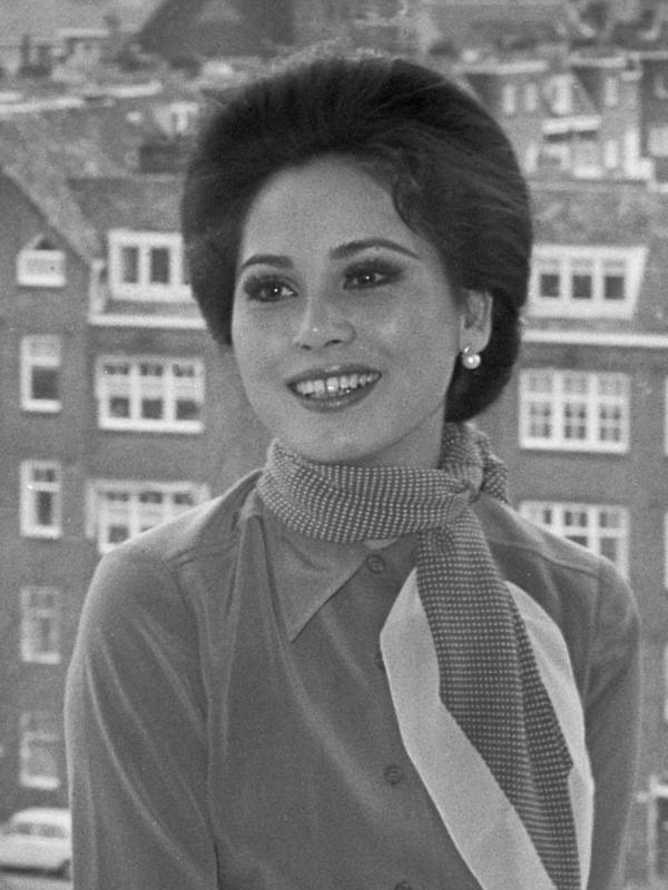 デヴィ夫人画像6