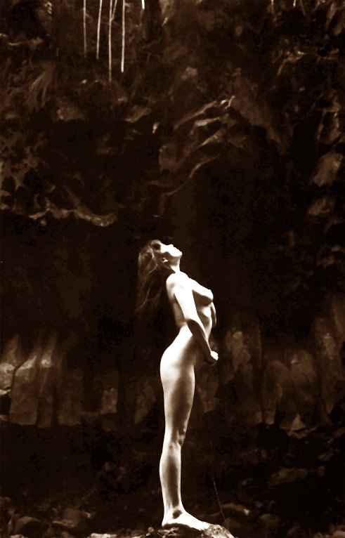 広田レオナ画像25