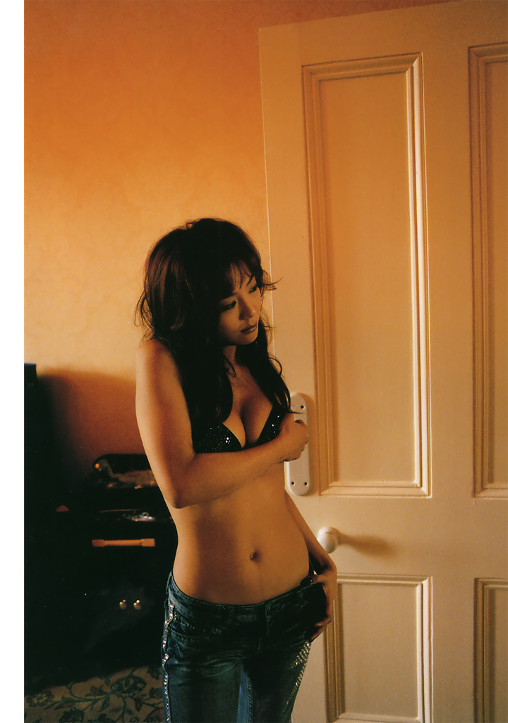 華原朋美画像7